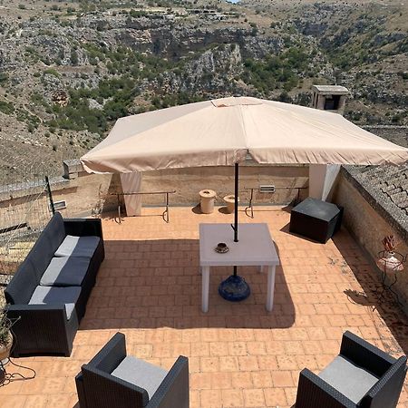Dimora La Gravina Bed & Breakfast Matera Bagian luar foto