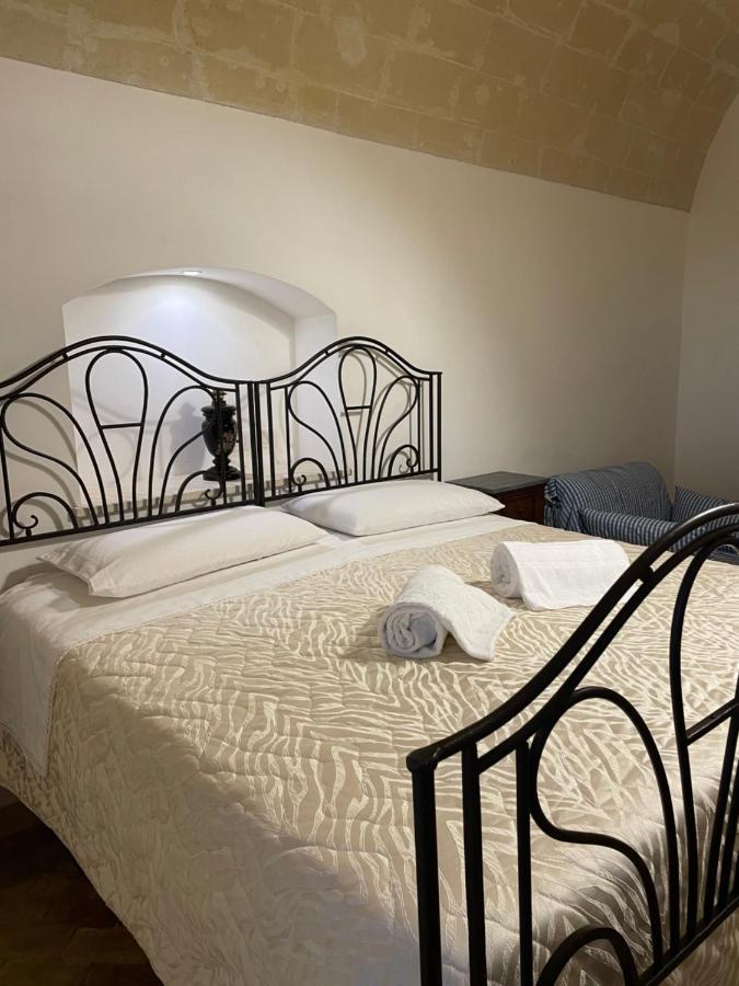 Dimora La Gravina Bed & Breakfast Matera Bagian luar foto